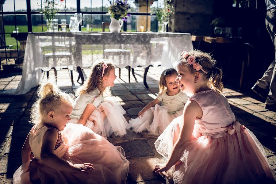 Fotógrafo de casamento Miloš Nejezchleb (milosnejezchle). Foto de 28 de setembro 2018