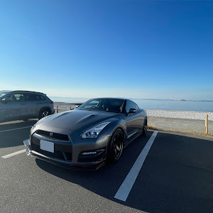 NISSAN GT-R R35