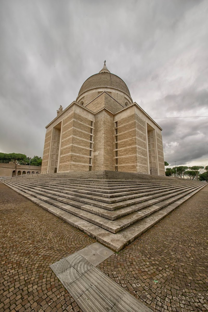 Basilica dei Santi Pietro e Paolo di Domenico Cippitelli