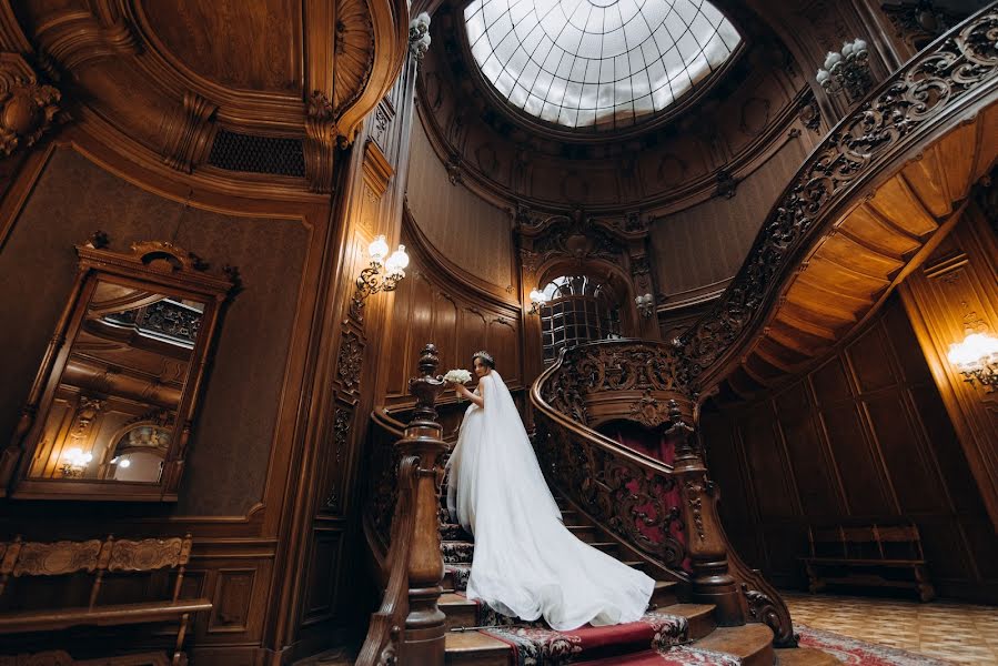 Wedding photographer Volodymyr Harasymiv (vharasymiv). Photo of 1 October 2019