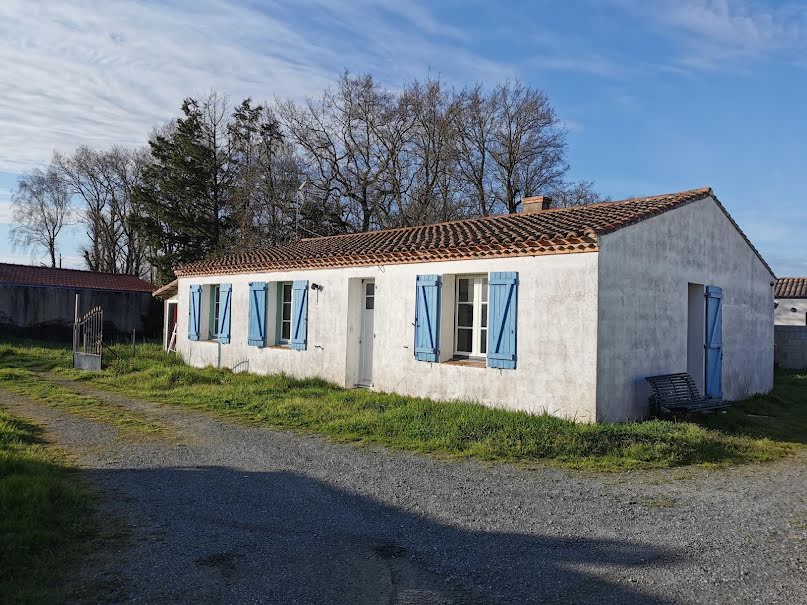 Vente maison 4 pièces 109 m² à Commequiers (85220), 210 000 €