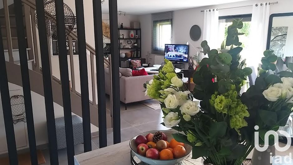 Vente maison 4 pièces 103 m² à Saint-Martin-aux-Chartrains (14130), 499 000 €