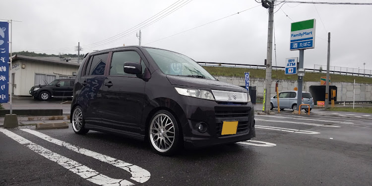 ワゴンRスティングレーのドライブ・ファミマの駐車場・仕事がんばろ！に関するカスタム事例の投稿画像1枚目