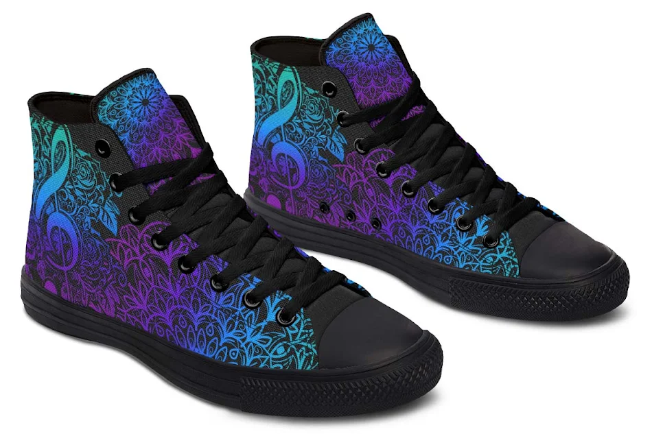 Bedrukte hoge canvas schoenen voor koppels, trendy en comfortabele sneakers, ideaal om te combineren en een unieke gedeelde stijl te creëren.