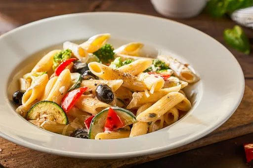 Penne Alfredo Pasta - Veg