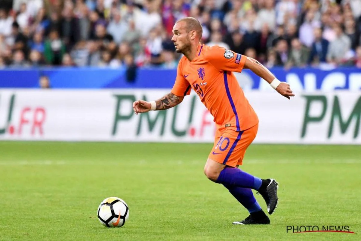 Sneijder stelt zijn twee beste elftallen samen: met spelers waarmee hij speelde op clubniveau én bij Oranje