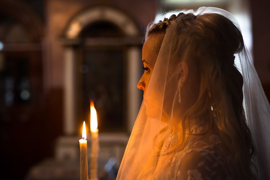 Fotógrafo de bodas Elena Chelysheva (elena). Foto del 17 de septiembre 2015