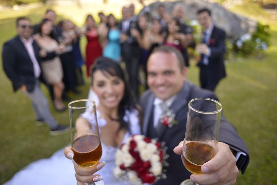 Fotografo di matrimoni Victor Alarcon (victo27). Foto del 27 gennaio 2019