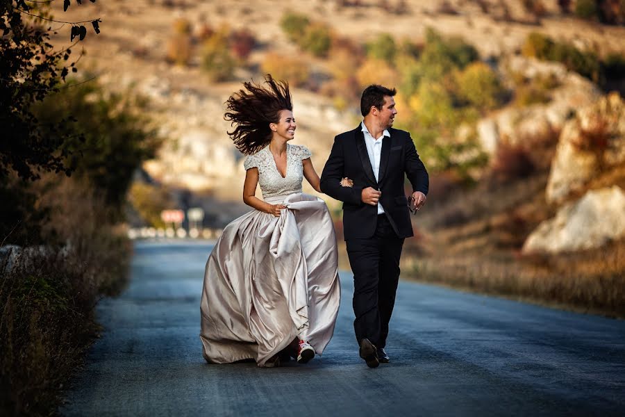 Wedding photographer Marius Barbulescu (mariusbarbulescu). Photo of 24 February 2015