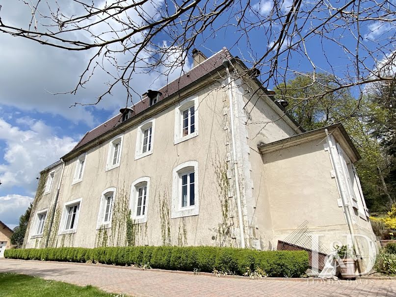 Vente maison 10 pièces 340 m² à Cirey-sur-Vezouze (54480), 585 000 €