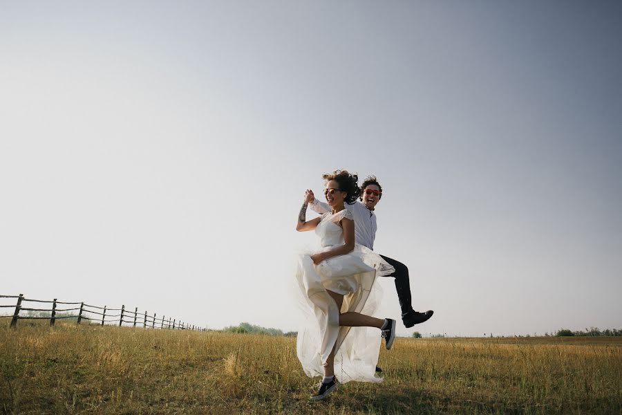 Fotografo di matrimoni Denis Isaev (styleweddphoto). Foto del 18 maggio 2018