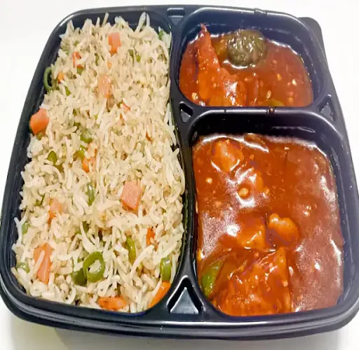 Veg Fried Rice With Chilli Fish Combo