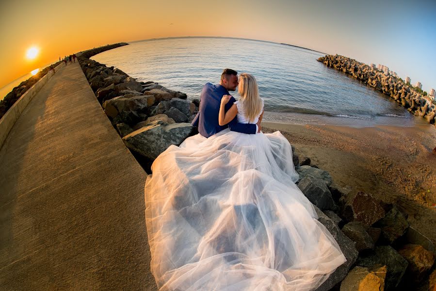 Fotografo di matrimoni Teodora Bisog (teodorabisog). Foto del 25 febbraio 2020