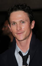 Jonathan Tucker som 