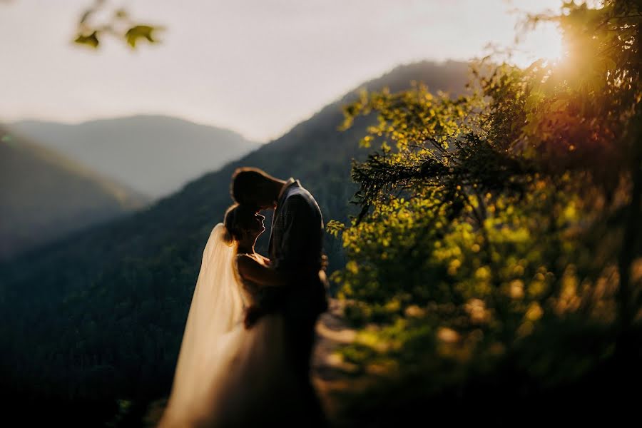 Fotógrafo de casamento Marek Zalibera (zalibera). Foto de 14 de novembro 2022