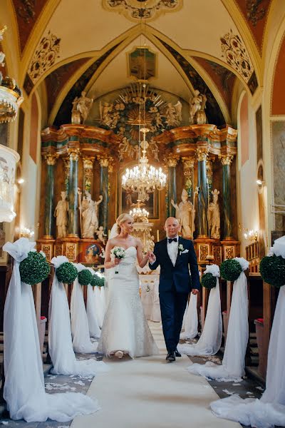 Fotógrafo de casamento Monika Machniewicz-Nowak (desirestudio). Foto de 9 de agosto 2017