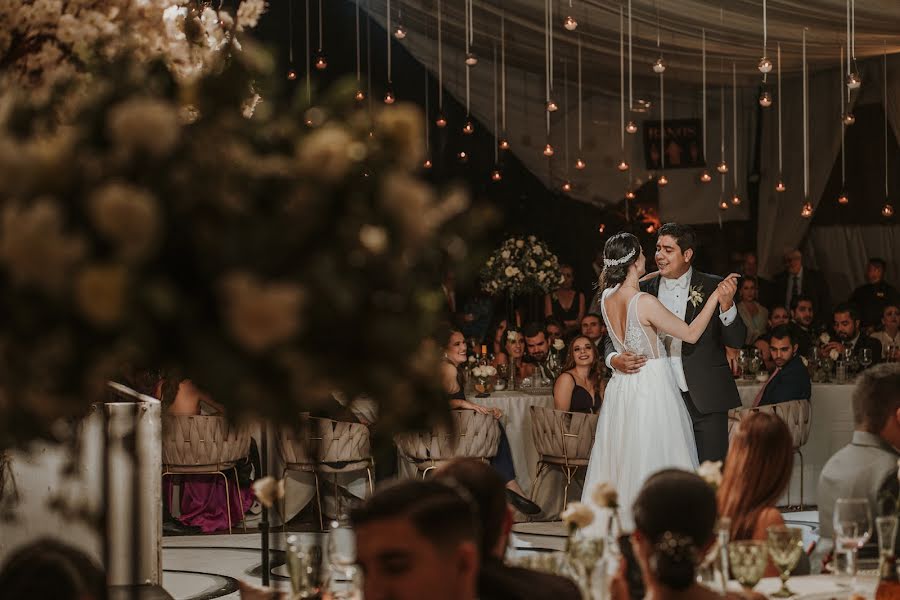 Fotógrafo de casamento Adrián Zepeda (adrianzr). Foto de 28 de outubro 2022