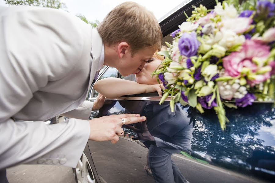 Fotografo di matrimoni Vasiliy Baturin (thebat). Foto del 25 luglio 2013