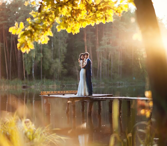 Fotógrafo de casamento Evgeniy Kobylinskiy (creater). Foto de 13 de outubro 2015