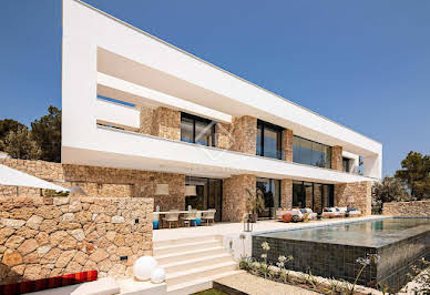 Villa 4