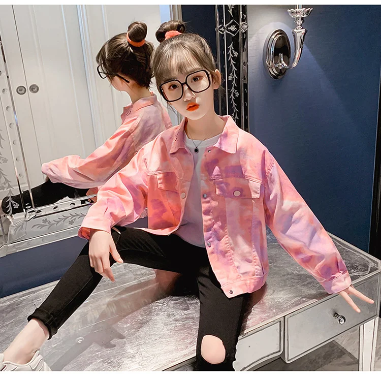 Meisjes denim jas herfst nieuwe Koreaanse stijl kinderen jas grote kinderen bedrukt tie-dye Western stijl.