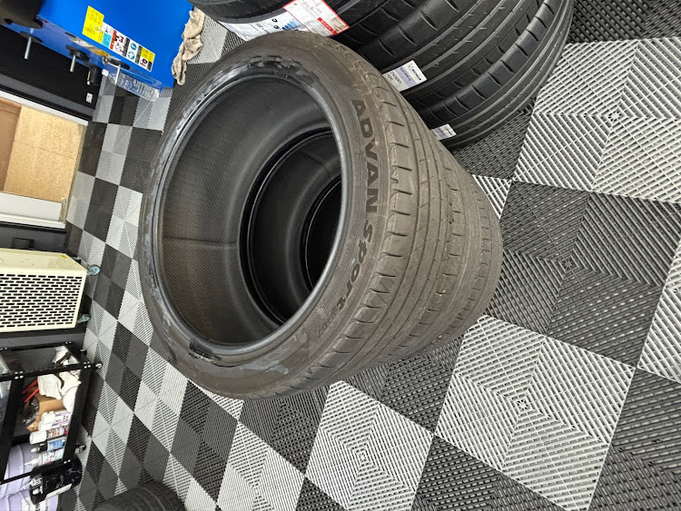シビックタイプRのタイヤ交換・ミシュランパイロットスポーツ4S・洋食の藤・タイヤホイールプレミアムに関するカスタム事例の投稿画像6枚目