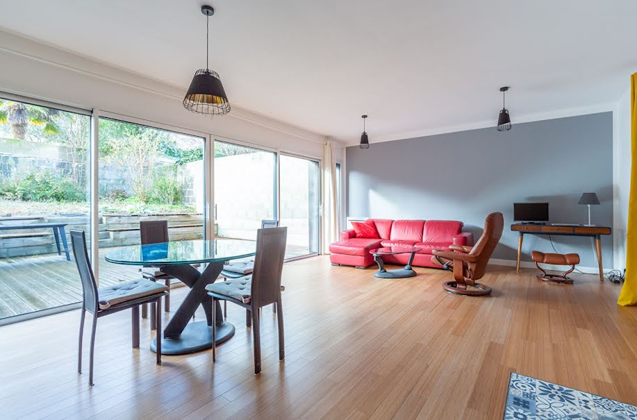 Vente maison 5 pièces 103 m² à Nantes (44000), 556 400 €