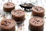 Baileys Chocolate Pots was pinched from <a href="http://ciaoveggie.com/2016/02/baileys-chocolate-pots.html" target="_blank">ciaoveggie.com.</a>