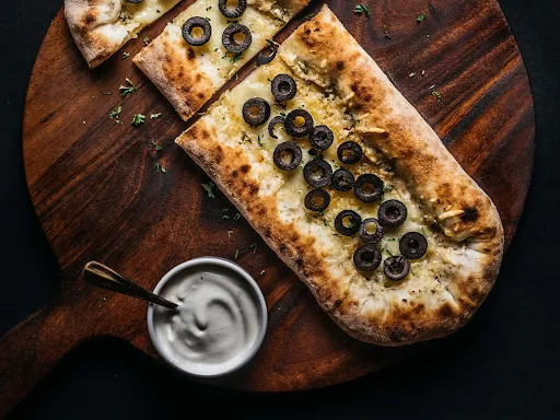 Stuffed Garlic Bread With Olives