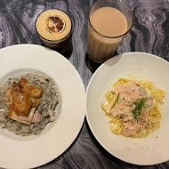 First One Bistro 佛斯特旺餐酒館