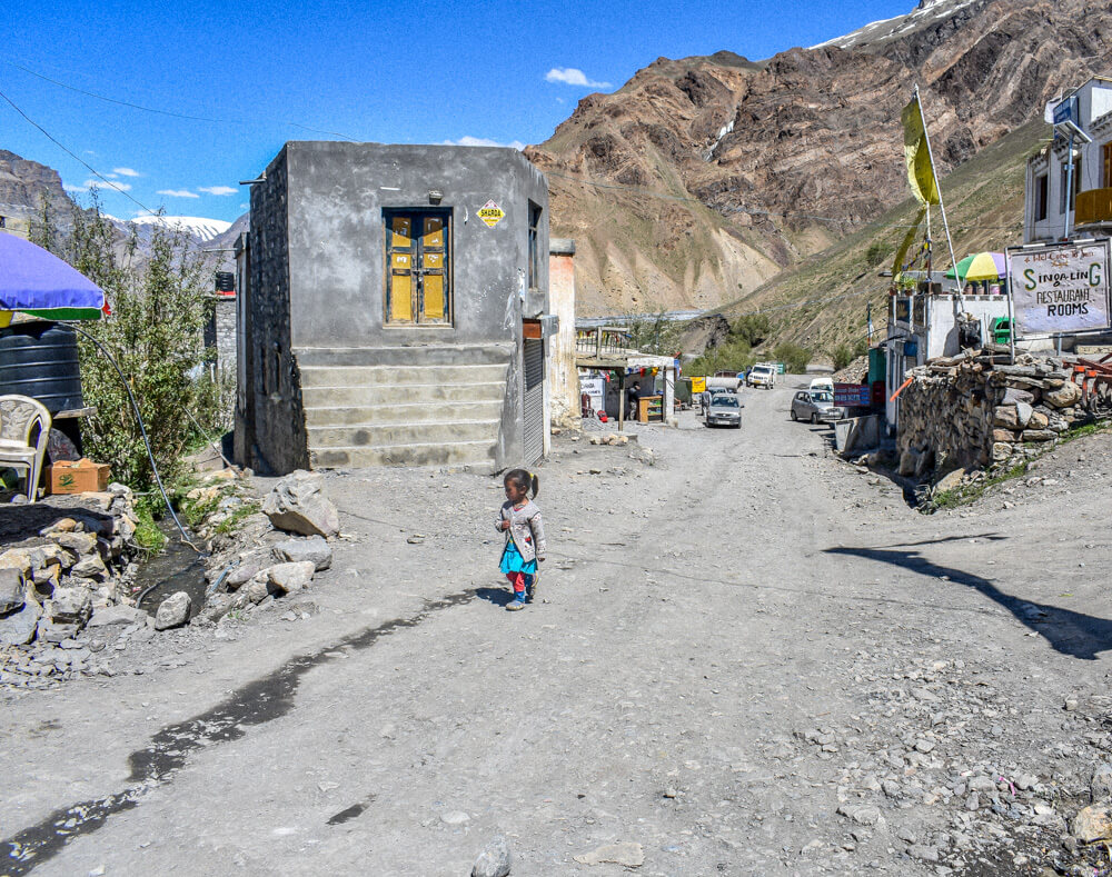 girl+in+Spiti+spiti+pictures+himachal+pradesh