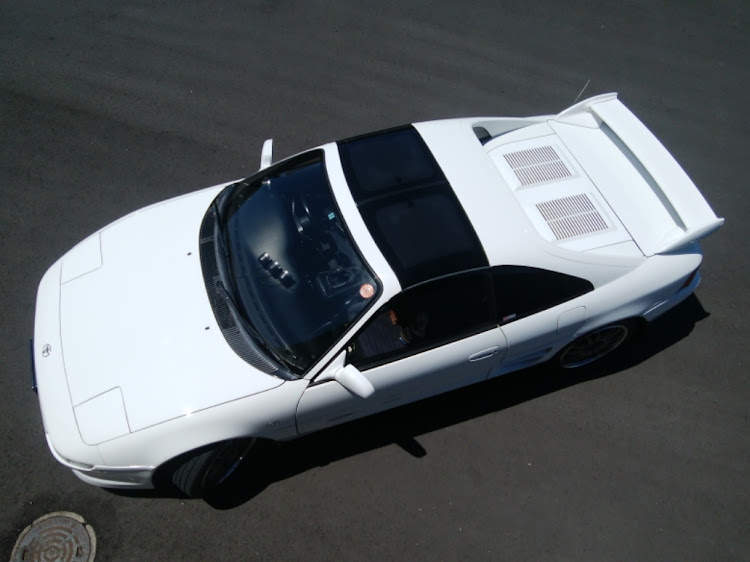MR2のその青空を写さないとか∑(OωO; )に関するカスタム事例の投稿画像1枚目