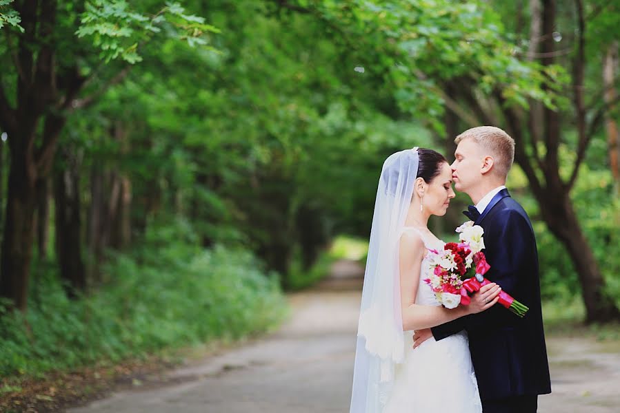 Photographe de mariage Alisa Pirogova (alisinka). Photo du 22 octobre 2013