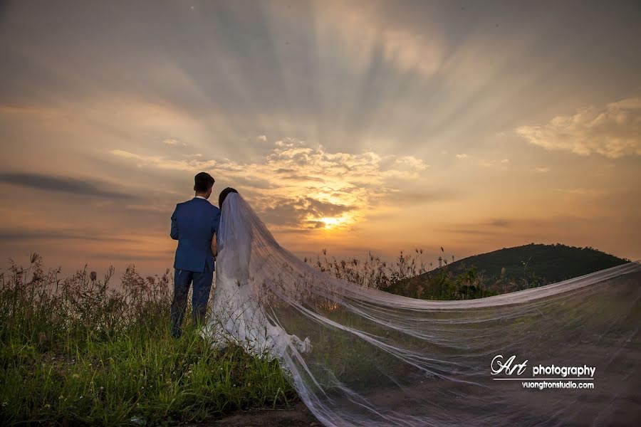 Fotógrafo de bodas Quoc Buu Nguyen (vuongtron). Foto del 8 de octubre 2018