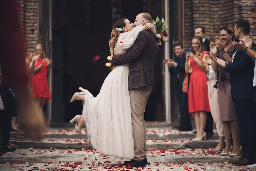 Fotógrafo de bodas Lena Gedas (goodlife). Foto del 11 de enero 2019