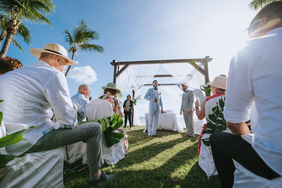 Wedding photographer Darya Nikolaychuk (daryarich20). Photo of 7 May 2019