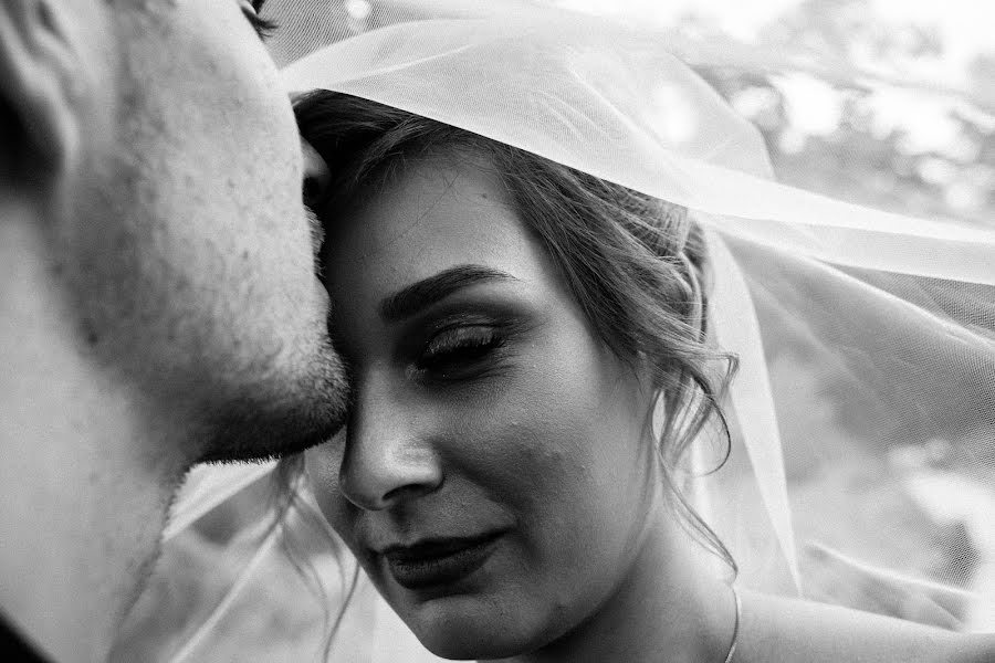 Fotograful de nuntă Maksim Vasilenko (maximilyan77). Fotografia din 18 septembrie 2019