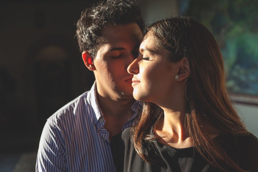 Fotografo di matrimoni Cuauhtémoc Bello (flashbackartfil). Foto del 23 agosto 2017