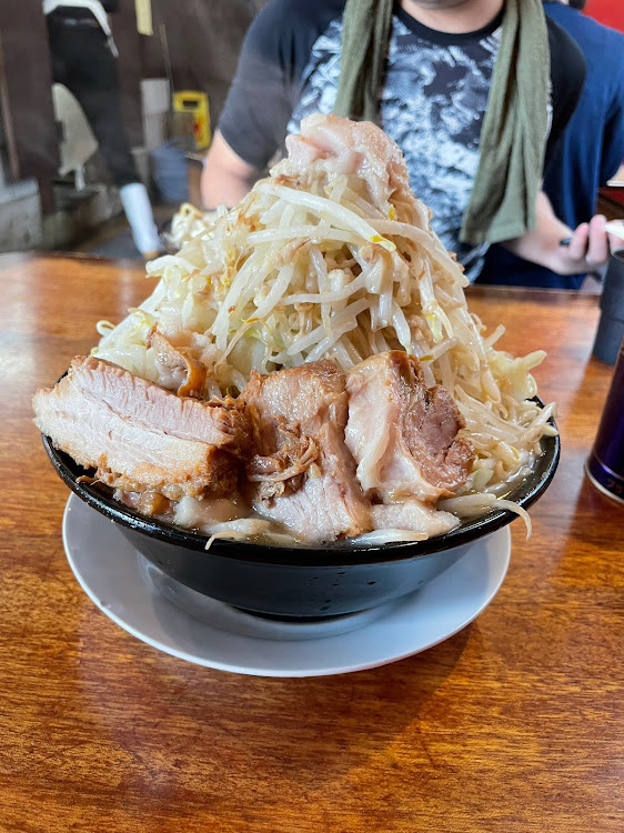 セレナのS-link f-link・7月も宜しくお願い致します。・しおたくぼでぃ❤・ラーメン二郎・孫はかわいい😍に関するカスタム事例の投稿画像7枚目