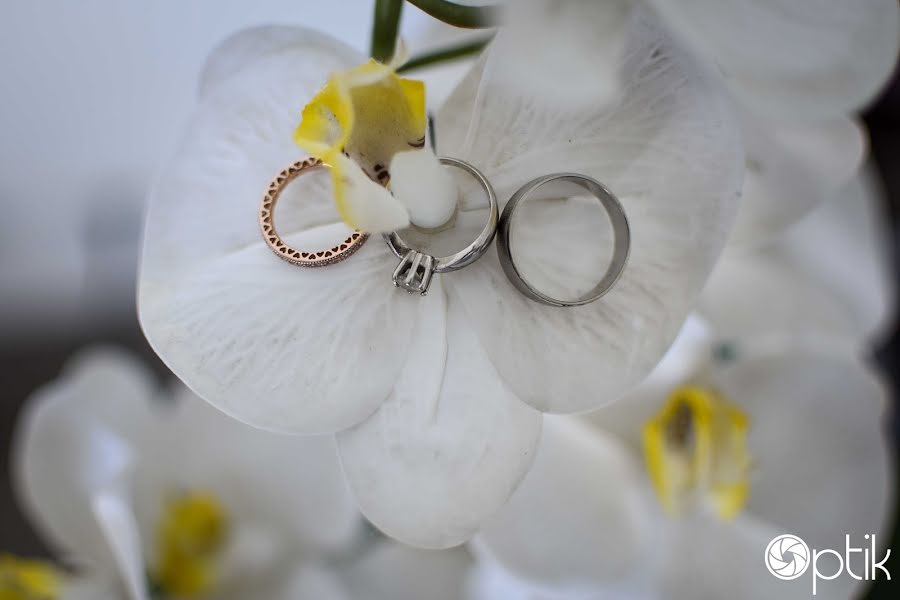 Fotografo di matrimoni Optik Photo (optikstudio). Foto del 22 gennaio 2020