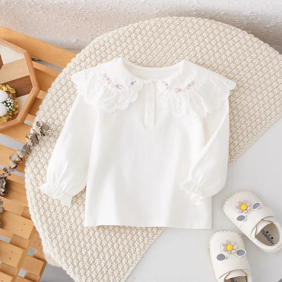 Baby Geborduurde Kanten Kraag Shirt Wit Veelzijdig Basis T-Shirt voor Kinderen Perfect voor Elke Outfit