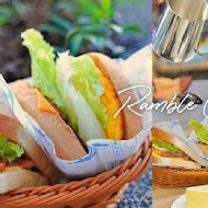 Ramble Cafe 漫步藍咖啡(新竹雙園店)