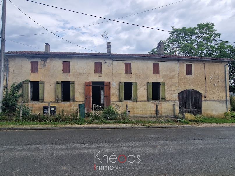 Vente maison 5 pièces 95 m² à Ladaux (33760), 125 000 €