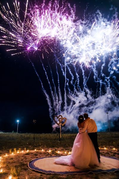 Wedding photographer Sergey Uglov (serjuglov). Photo of 22 February 2017