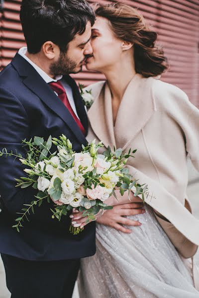 Wedding photographer Slava Novikov (slavno). Photo of 24 October 2017