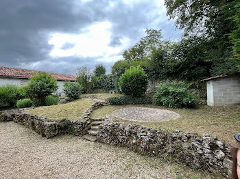 maison à Villebois-Lavalette (16)