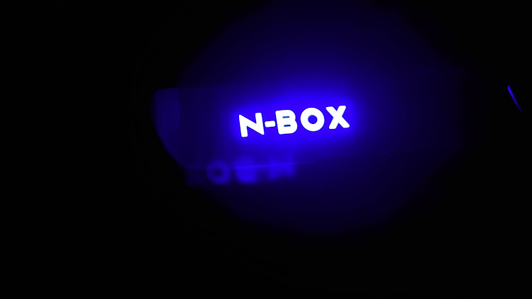 Nボックスカスタムの内装カスタム・LEDに関するカスタム事例の投稿画像1枚目