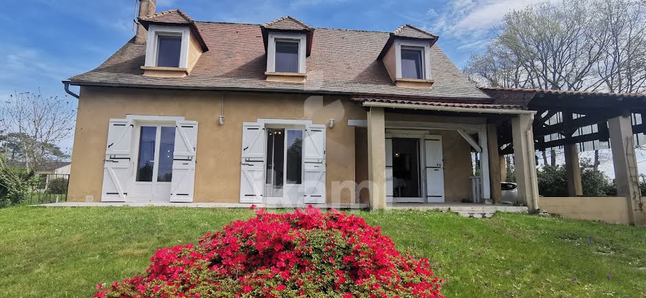 Vente maison 6 pièces 124 m² à Bergerac (24100), 274 000 €