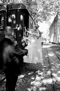 Wedding photographer Yanina Sirenko (janinsirenko). Photo of 7 August 2020