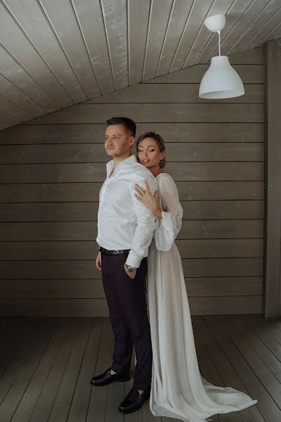 Fotógrafo de casamento Irina Samatova (mirener89). Foto de 17 de agosto 2020